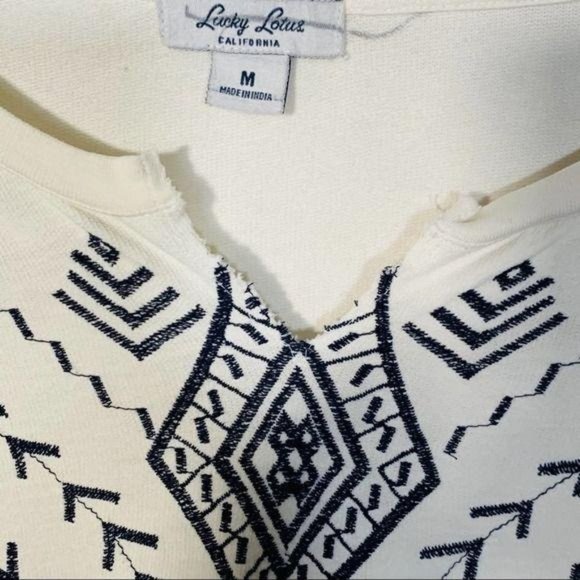 Lucky Brand Boho Embroidered Pullover Shirt Ivory Blue Size Medium - Picture 5 of 6